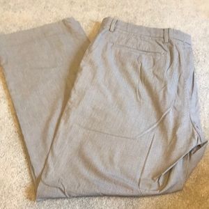 Men’s Seersucker Banana Republic pant size 34/30